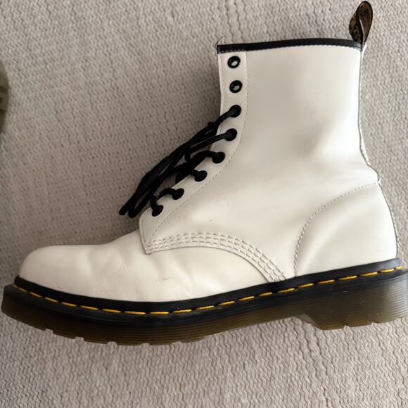 Dr. Martens White + Black 1460 Leather Lace Up Boots Size 9 - Picture 12 of 16